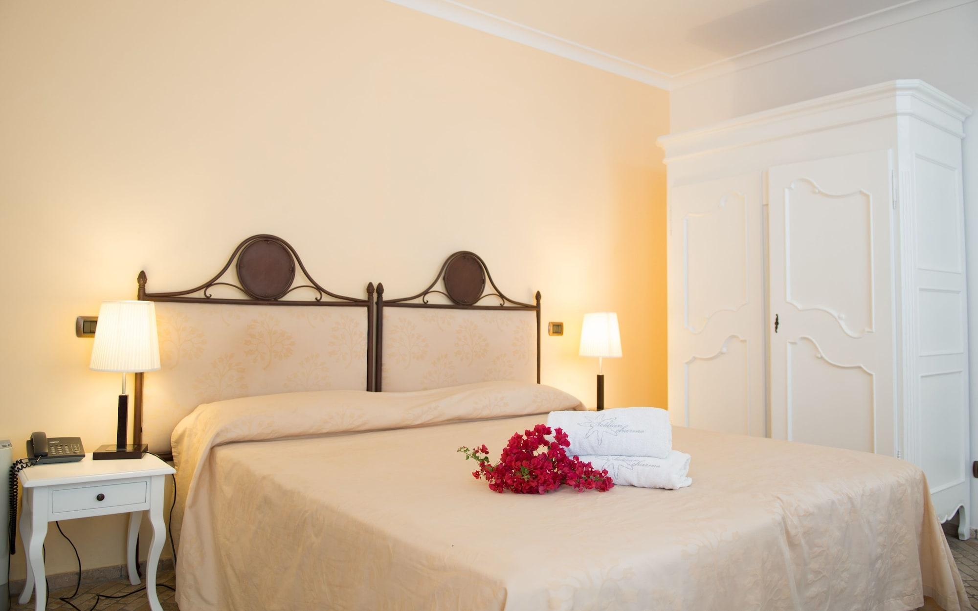 Hotel Villa Enrica - Aeolian Charme Città di Lipari Esterno foto
